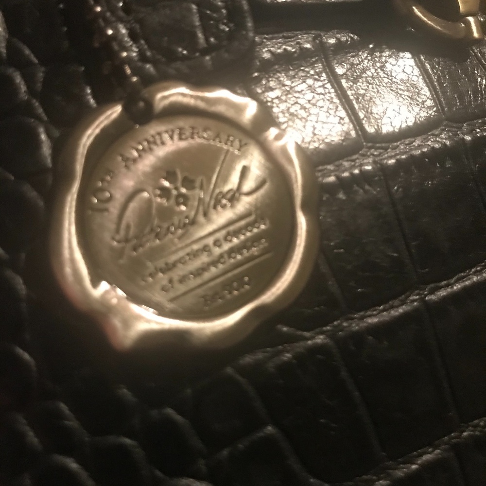 Patricia Nash Blk Croc Hand bag